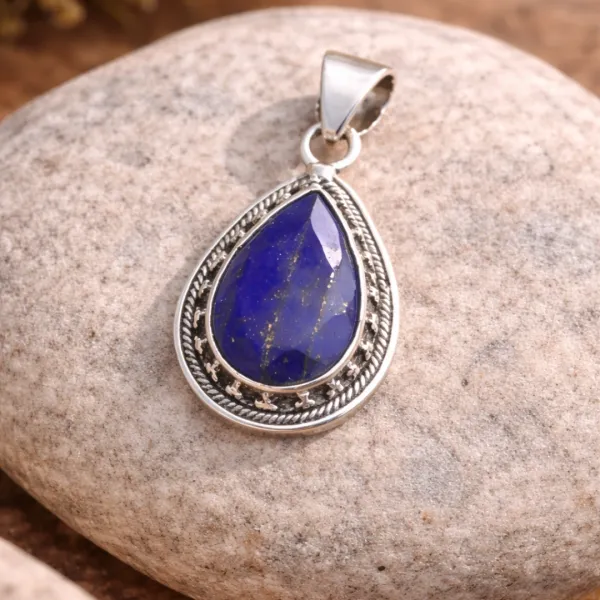 Natural Lapis Lazuli Healing Pendant in 925 Silver – For Wisdom