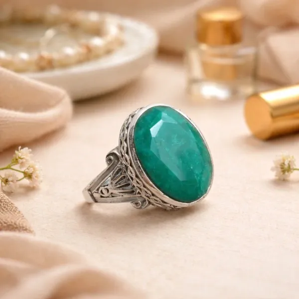 Men’s Emerald Wedding Ring in 925 Sterling Silver